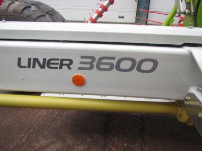 Claas Liner 3600 4 rotor rake