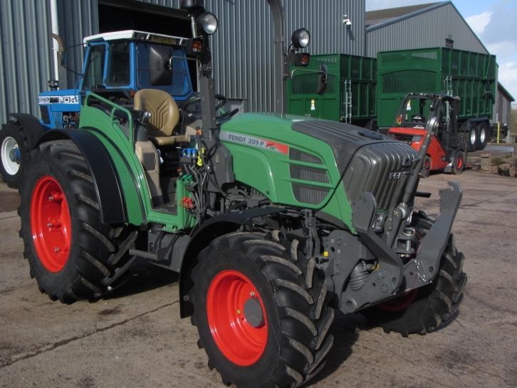 Fendt 209P