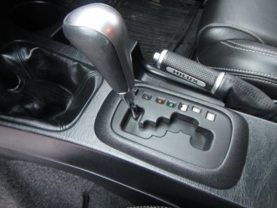 Toyota Hi-Lux Invincible 3.0LT D4D
