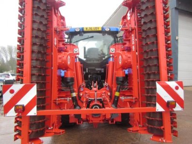 Kuhn HR 5004 5 Metre power harrow