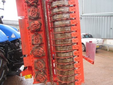 Kuhn HR 5004 5 Metre power harrow