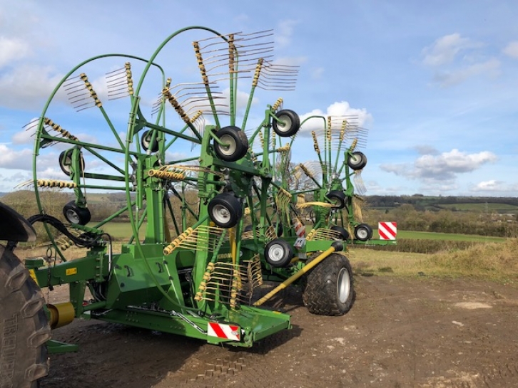 Krone Swadro 1400 Plus 4 rotor rake