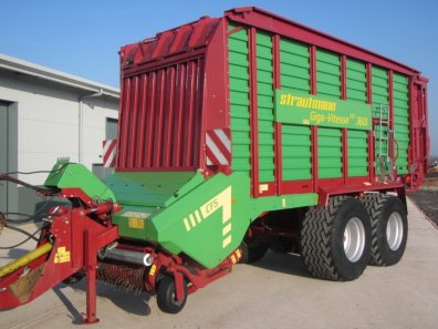 Strautmann Giga-Vitesse CFS 3601 forage wagon