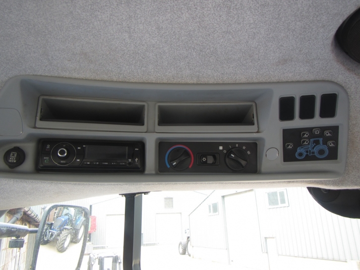 New Holland T7.250