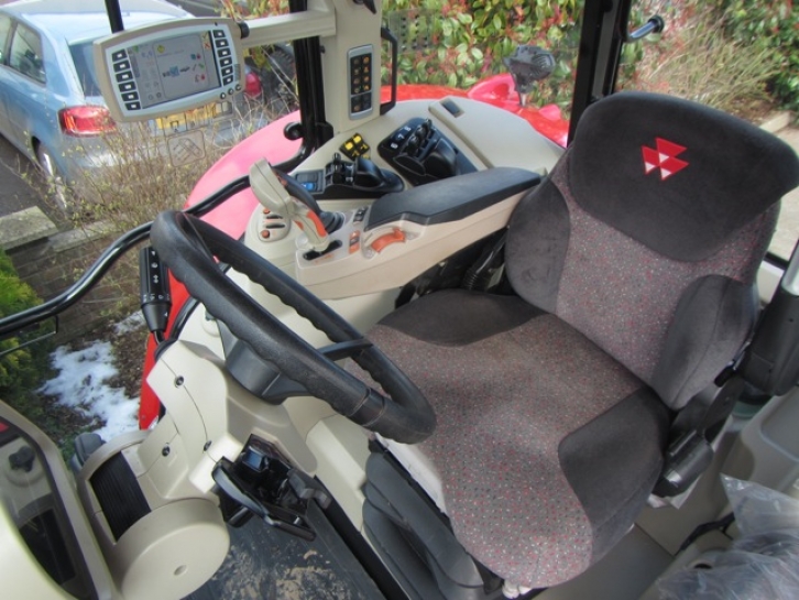 Massey Ferguson 7718 Exclusive