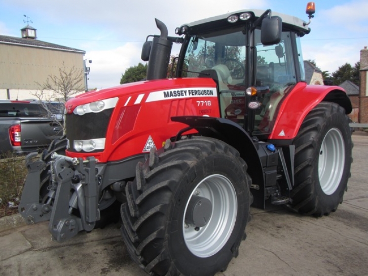 Massey Ferguson 7718 Exclusive