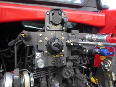 Massey Ferguson 7718 Exclusive