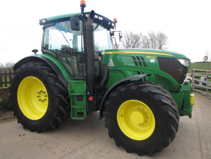 John Deere 6150R