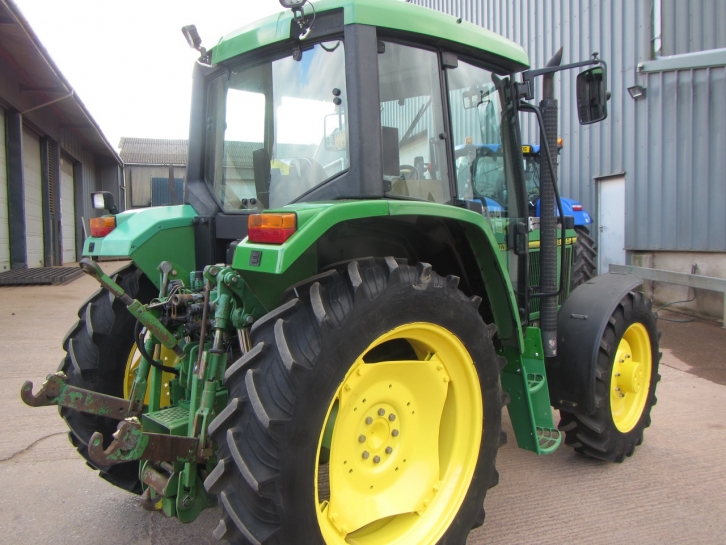 John Deere 6200