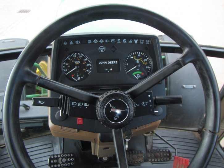 John Deere 6200