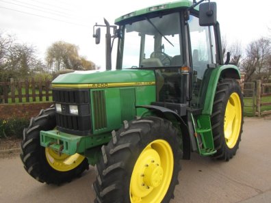 John Deere 6200