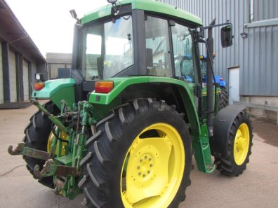 John Deere 6200
