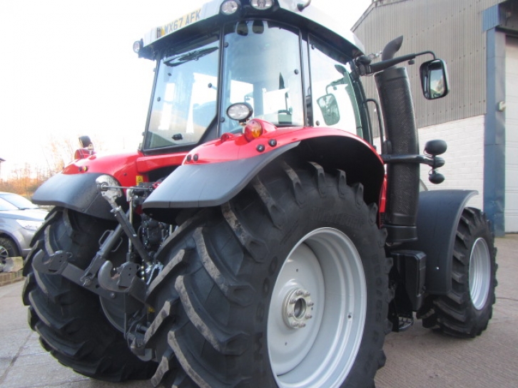 Massey Ferguson 7718 Efficient