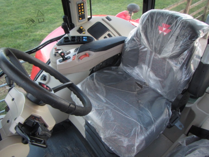 Massey Ferguson 7718 Efficient