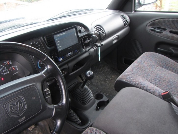 Dodge Ram pickup 5.9 LT Cummings diesel