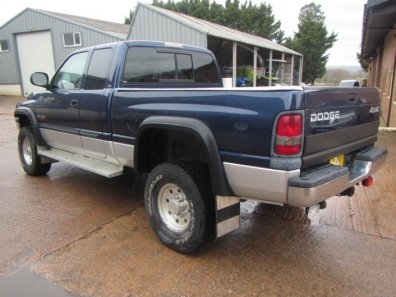 Dodge Ram pickup 5.9 LT Cummings diesel