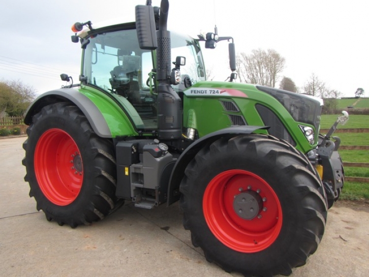 Fendt 724 Profi-Plus