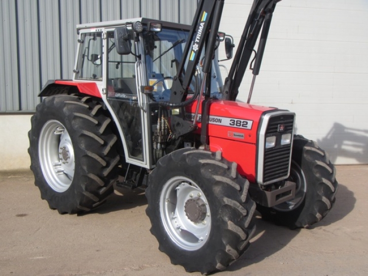 Massey Ferguson 382