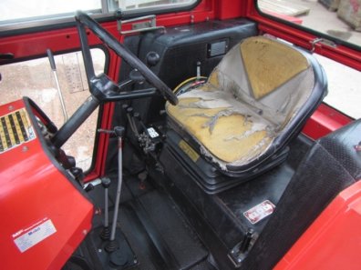 Massey Ferguson 575