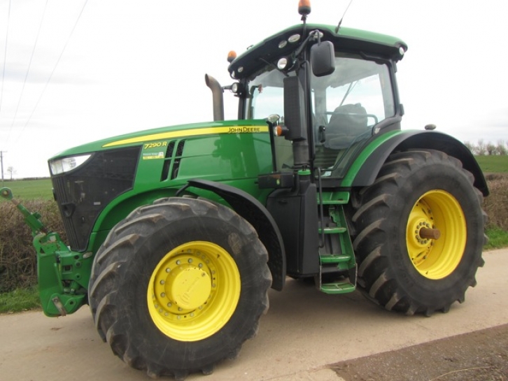 John Deere 7290R