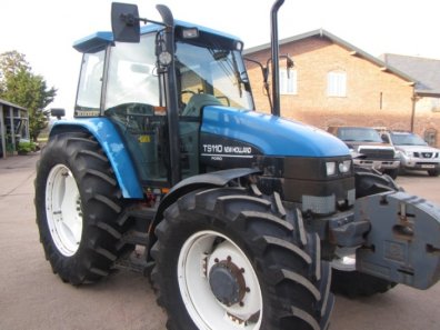 New Holland TS110
