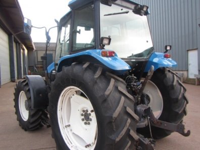 New Holland TS110