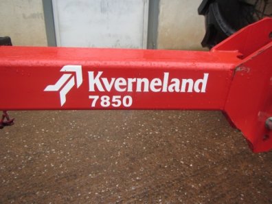 Kverneland 7850 C bale wrapper