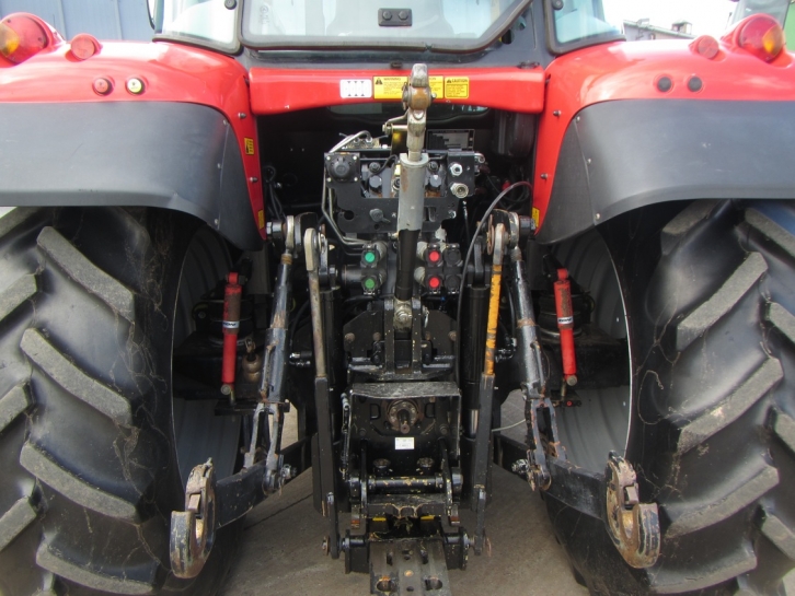 Massey Ferguson 6470