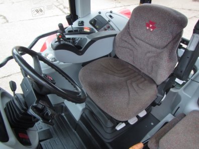 Massey Ferguson 6470