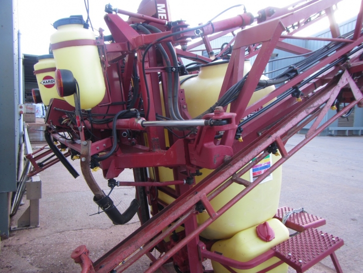 Hardi sprayer