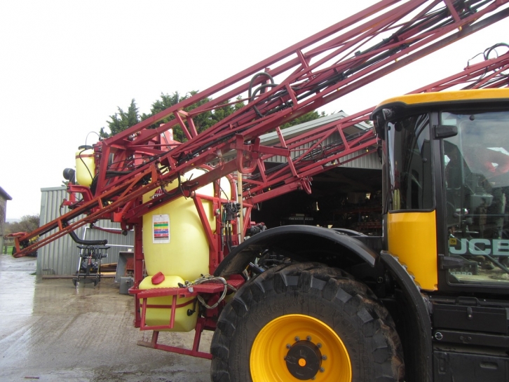 Hardi sprayer