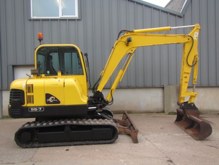 Hyundai 55-7 excavator