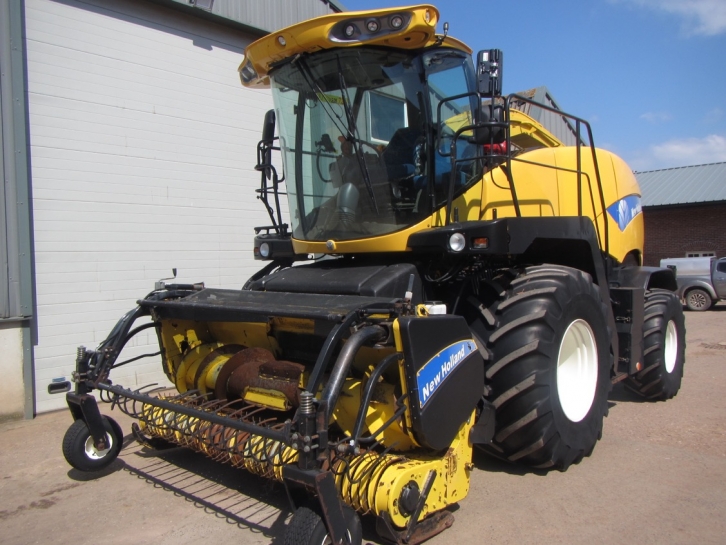 New Holland FR 9050