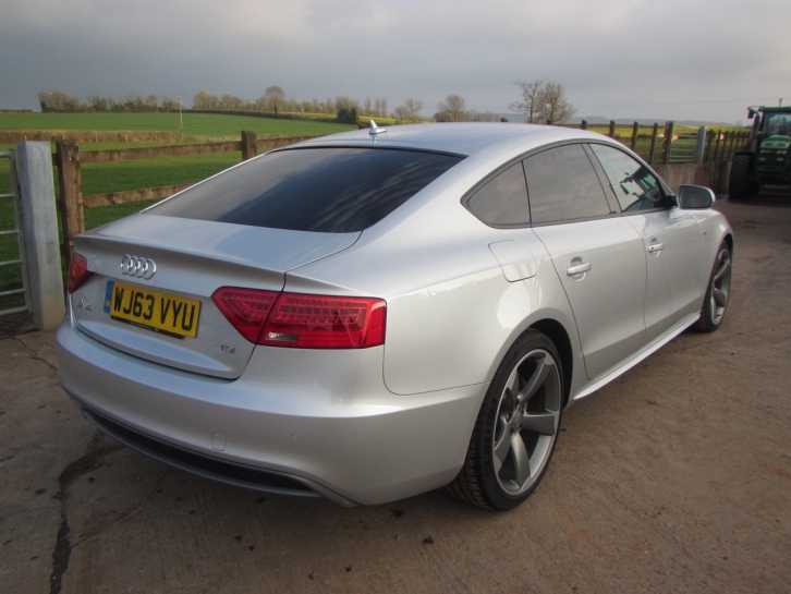 Audi A5 2.0 TDI 177bhp S-Line Black Edition