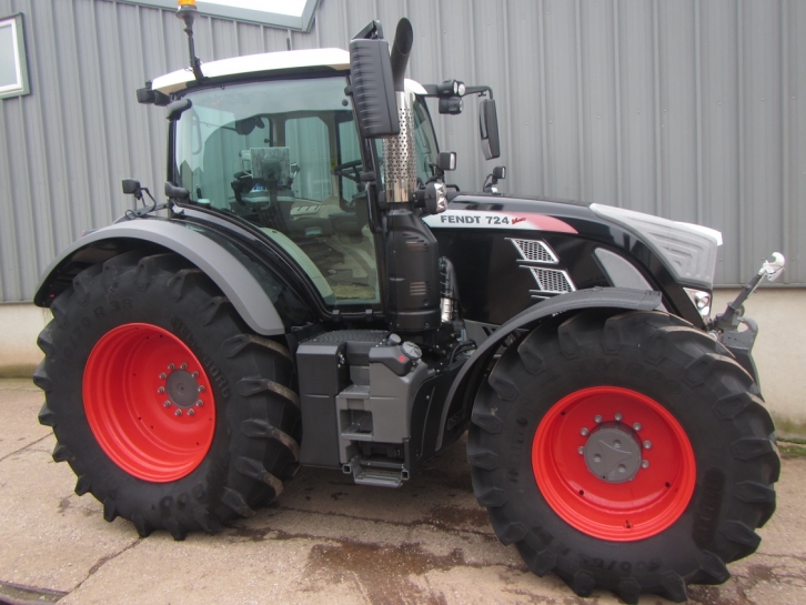 Fendt 724 Profi-Plus