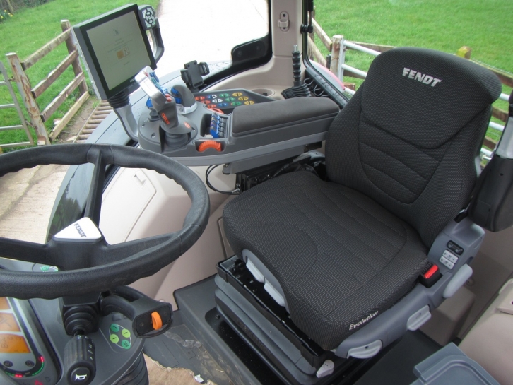 Fendt 724 Profi-Plus