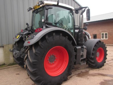 Fendt 724 Profi-Plus