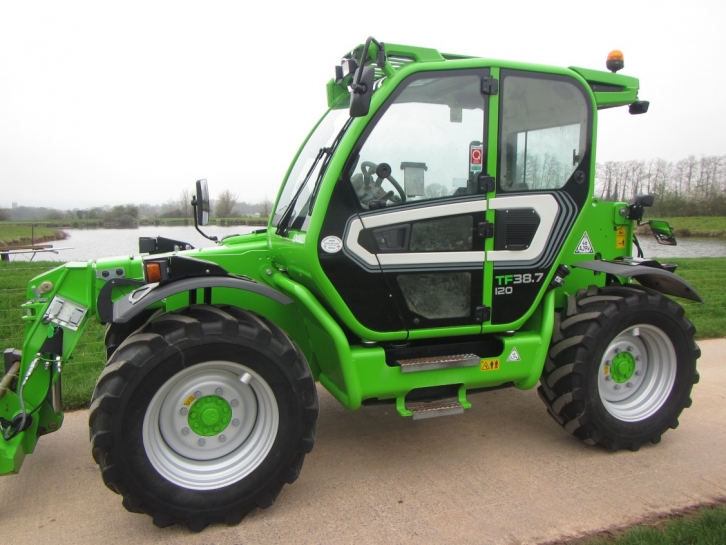 Merlo TF38.7