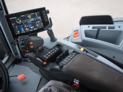 Valtra N174