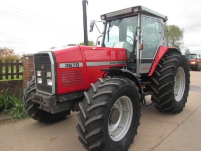 Massey Ferguson 3670