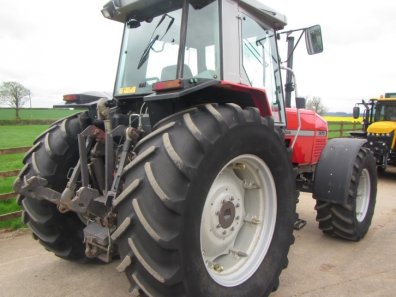 Massey Ferguson 3670
