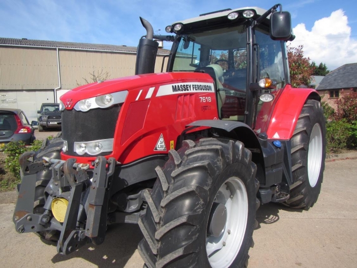 Massey Ferguson 7618