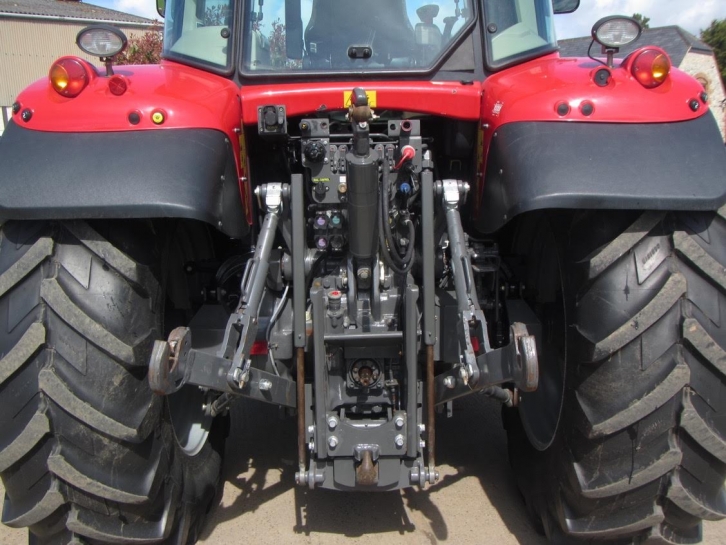 Massey Ferguson 7618