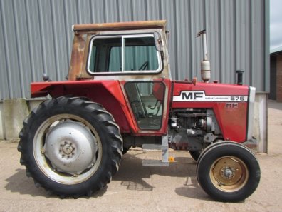 Massey Ferguson 575