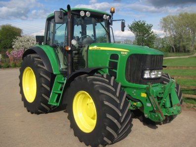 John Deere 6930