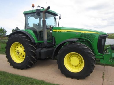 John Deere 8120