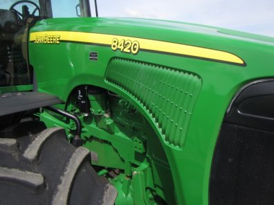 John Deere 8120