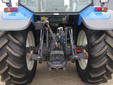 New Holland TS90