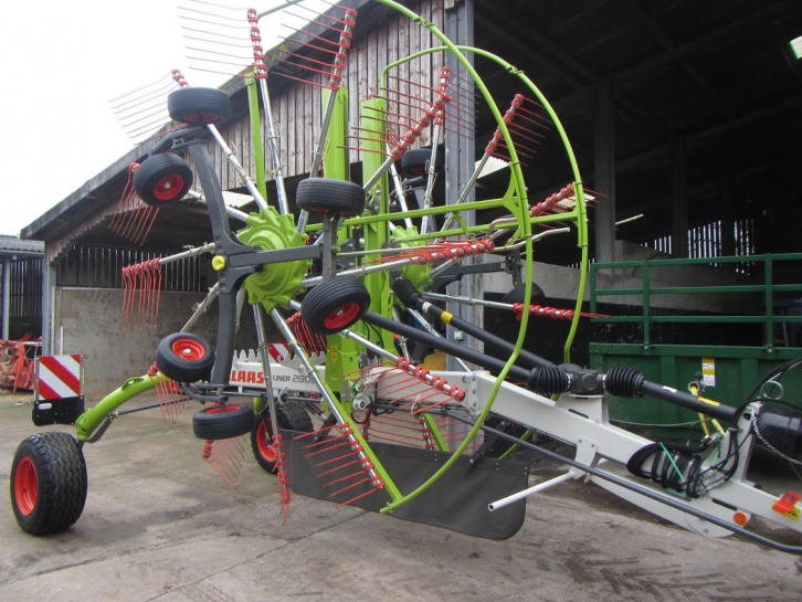 Claas Liner 2800