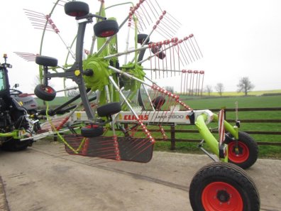 Claas Liner 2800